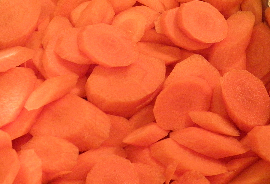 carrots sliced